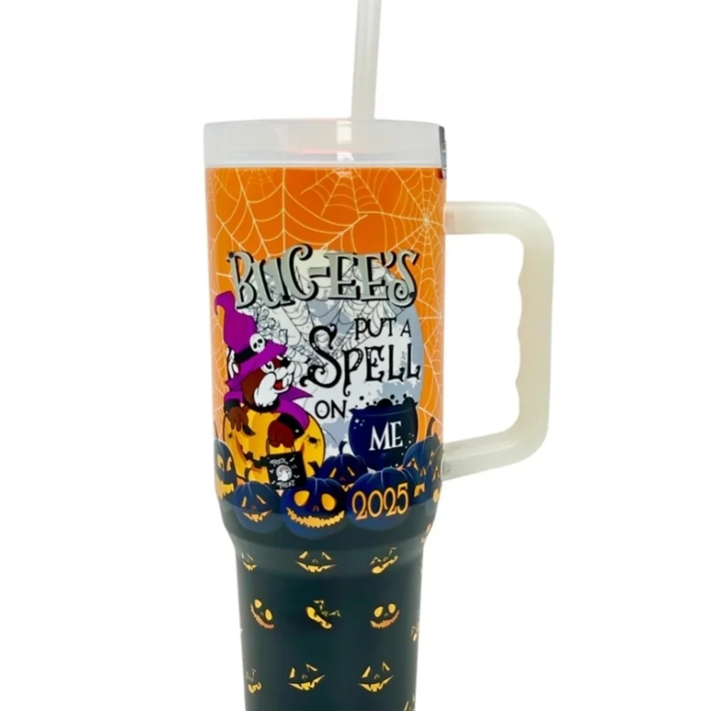 Buc-ee's Halloween 2025 Glow-in-the-Dark Themed Tumbler w Straw LIMITED EDITION